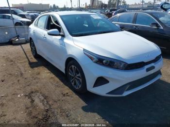  Salvage Kia Forte