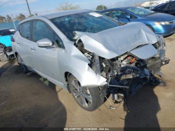  Salvage Nissan LEAF