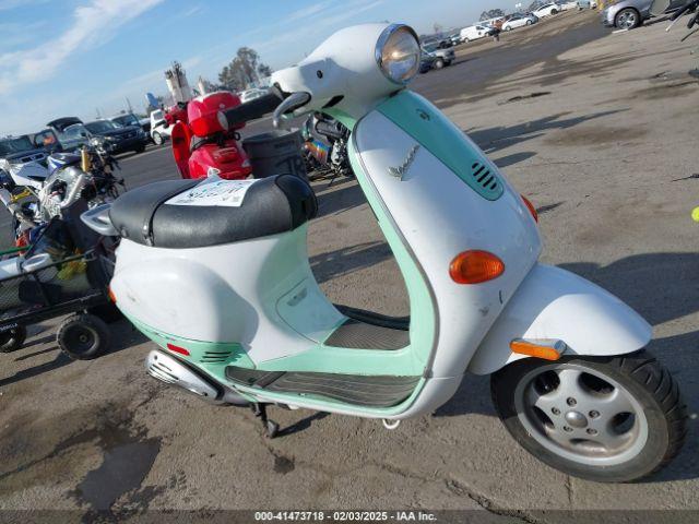  Salvage Vespa M198f