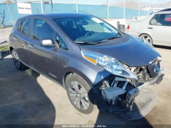  Salvage Nissan LEAF