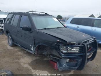  Salvage Nissan Pathfinder