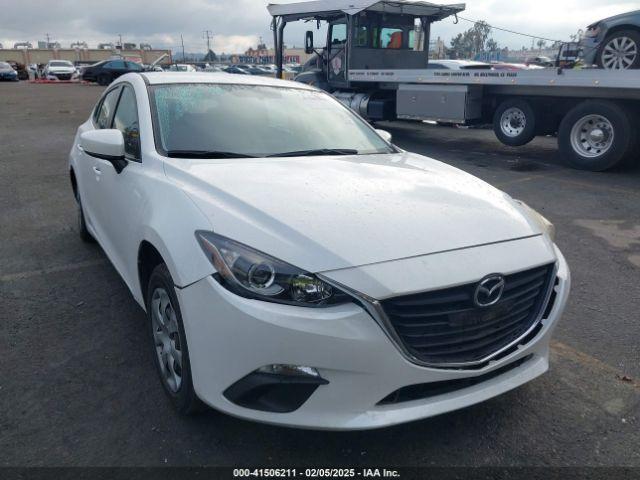  Salvage Mazda Mazda3