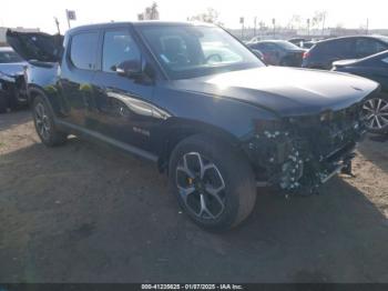  Salvage Rivian R1T