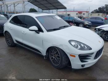  Salvage Porsche Macan