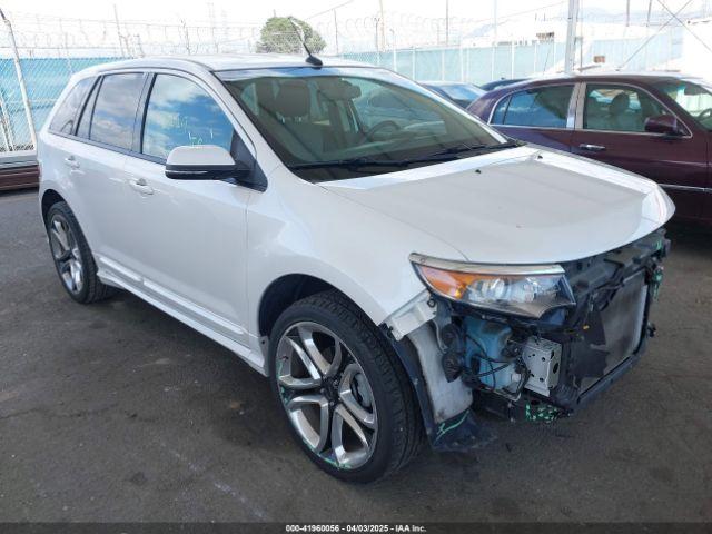  Salvage Ford Edge