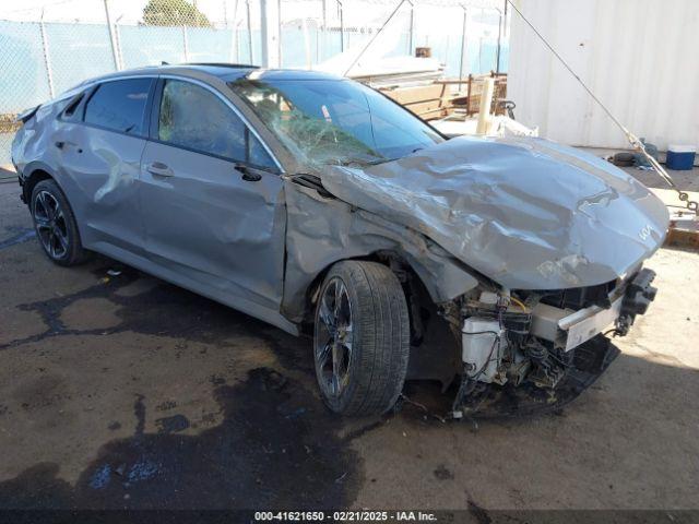  Salvage Kia K5