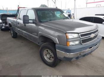  Salvage Chevrolet Silverado 2500
