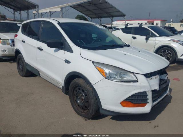  Salvage Ford Escape