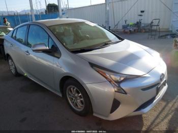  Salvage Toyota Prius