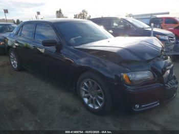  Salvage Chrysler 300