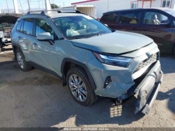  Salvage Toyota RAV4