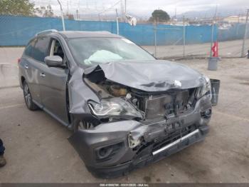  Salvage Nissan Pathfinder