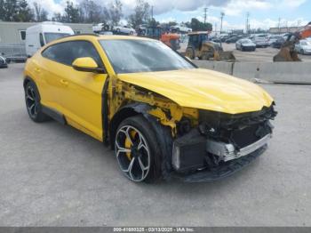  Salvage Lamborghini Urus