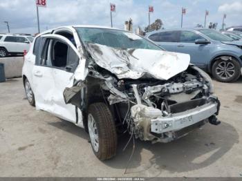  Salvage Toyota Yaris