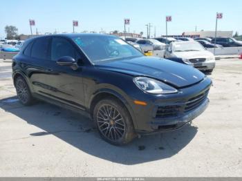  Salvage Porsche Cayenne