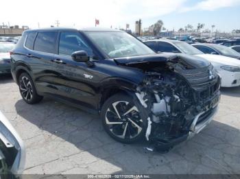  Salvage Mitsubishi Outlander