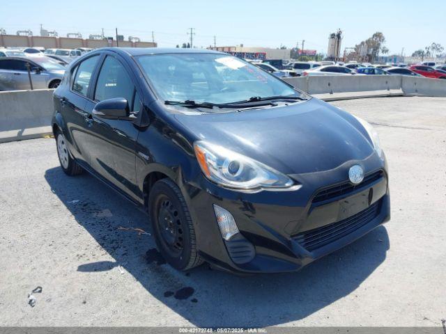  Salvage Toyota Prius c