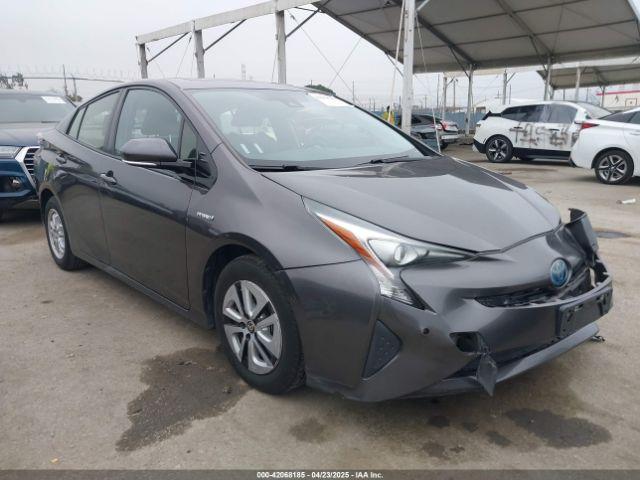  Salvage Toyota Prius