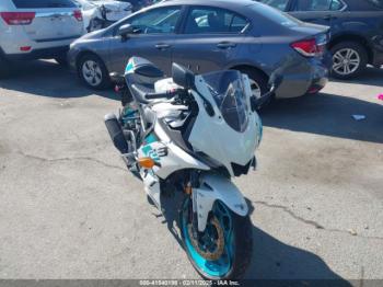 Salvage Yamaha Yzfr3