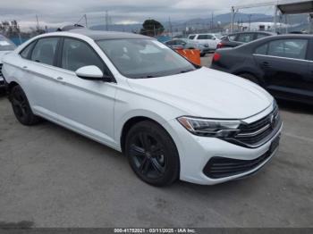  Salvage Volkswagen Jetta