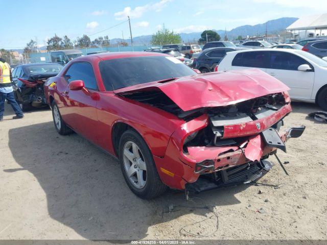  Salvage Dodge Challenger