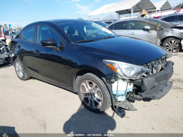  Salvage Toyota Yaris