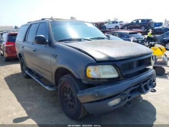  Salvage Ford Expedition