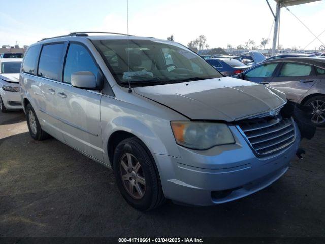  Salvage Chrysler Town & Country