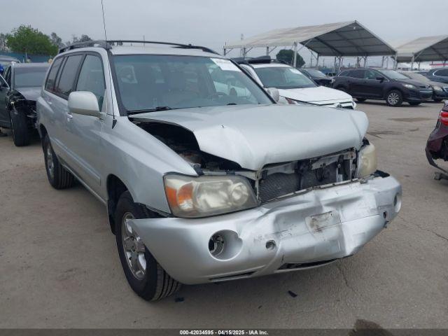 Salvage Toyota Highlander