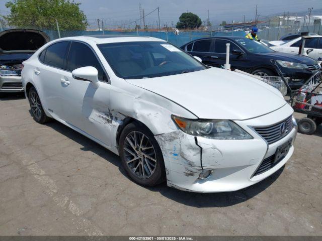  Salvage Lexus Es