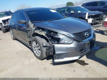  Salvage Nissan Altima