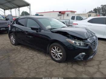  Salvage Mazda Mazda3