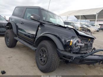  Salvage Ford Bronco