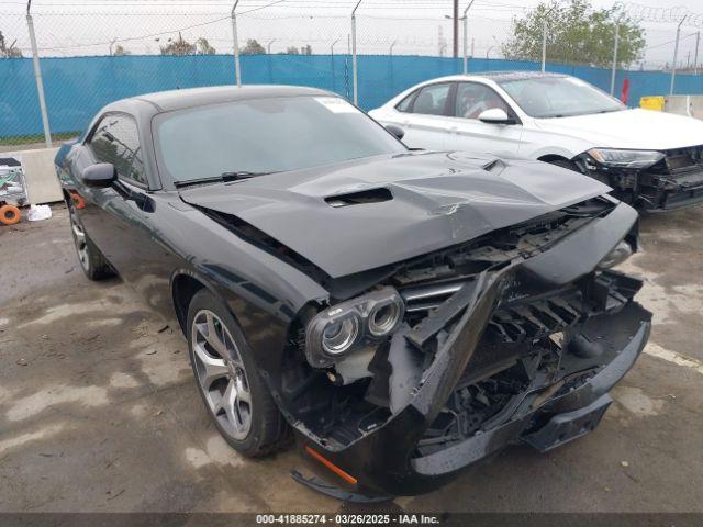  Salvage Dodge Challenger