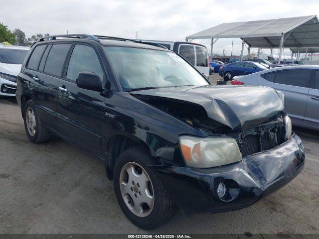  Salvage Toyota Highlander