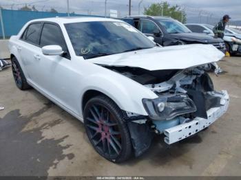  Salvage Chrysler 300