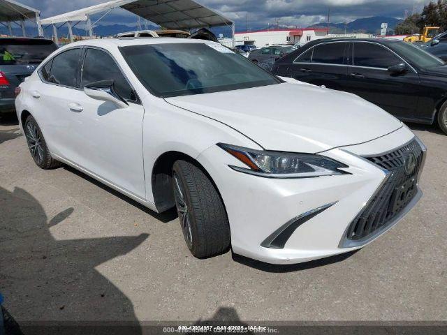  Salvage Lexus Es