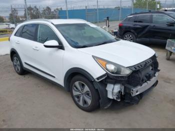  Salvage Kia Niro