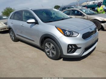  Salvage Kia Niro
