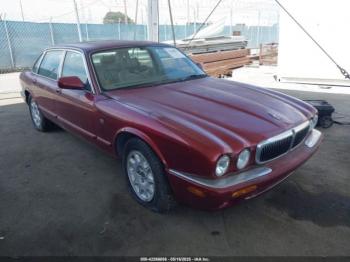  Salvage Jaguar Xj8
