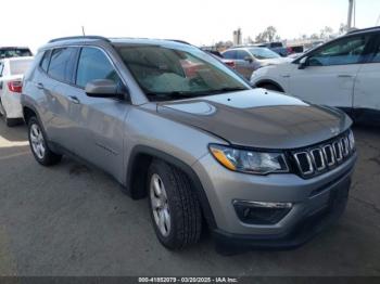  Salvage Jeep Compass