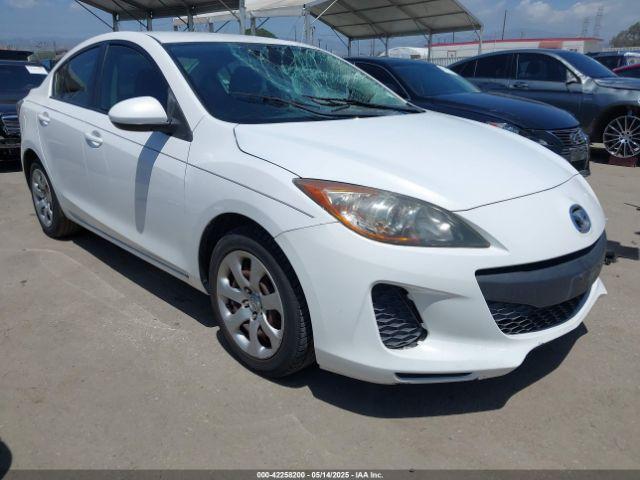  Salvage Mazda Mazda3