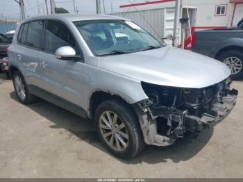  Salvage Volkswagen Tiguan