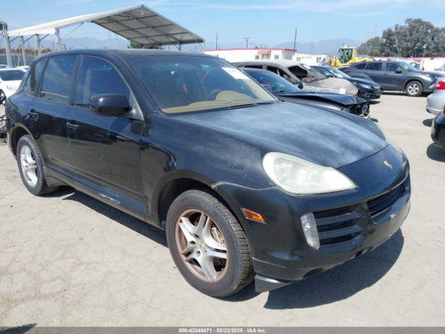  Salvage Porsche Cayenne