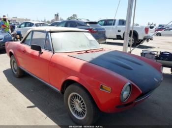  Salvage FIAT Spider