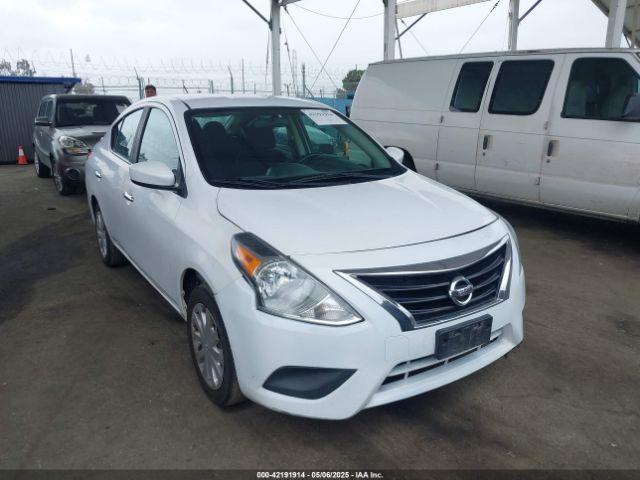  Salvage Nissan Versa