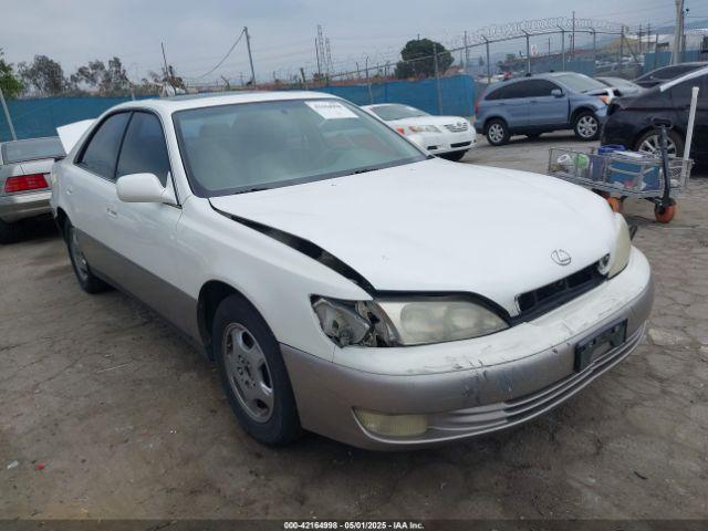  Salvage Lexus Es