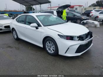  Salvage Toyota Camry