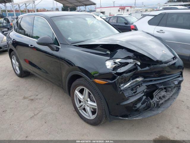  Salvage Porsche Cayenne