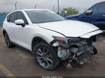 Salvage Mazda Cx
